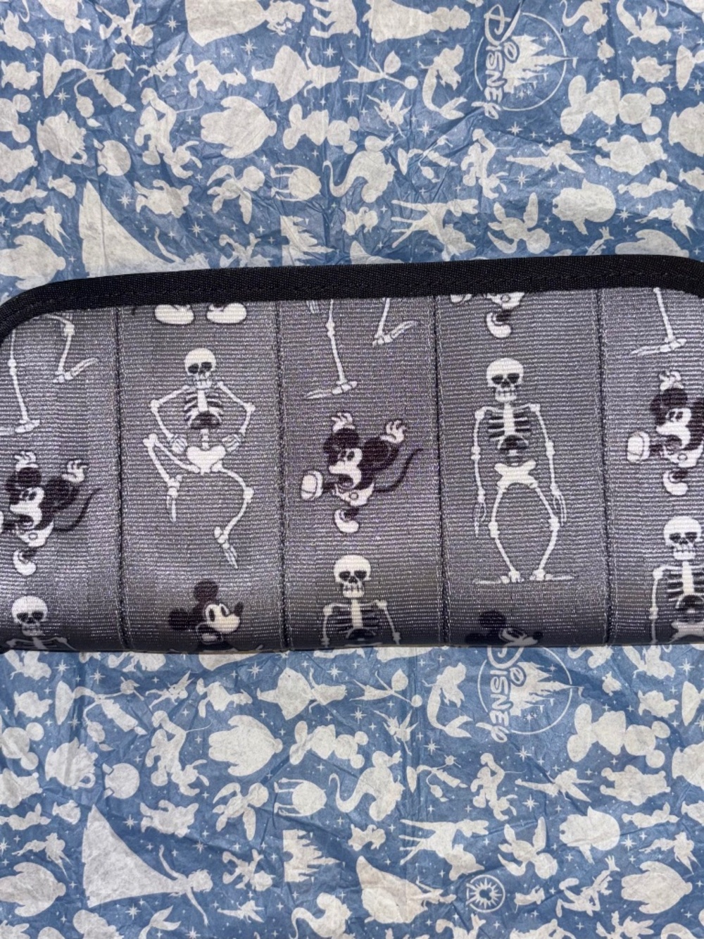 Harveys Spooky Mickey Wallet